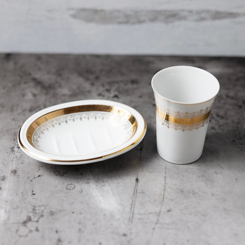 Vintage porcelain gold white bathroom soap dish cup Andre Richard Japan set